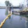 barriere assorbenti per idrocarburi in mare